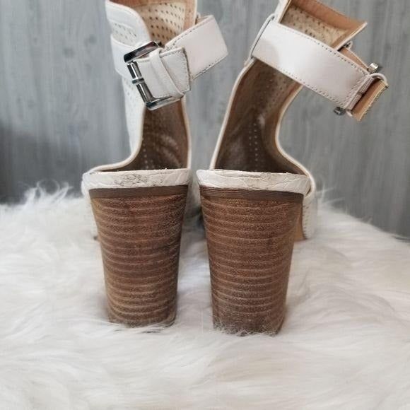 Sam Edelman Emmie Peep Toe Bootie - White | Size 7M (EU 37) - Picture 5 of 6